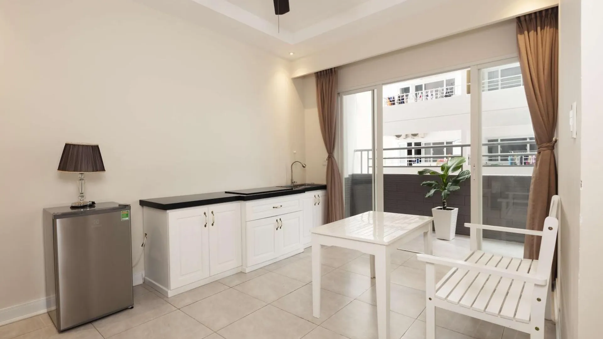 Maro Hotel & Apartment نها ترانج