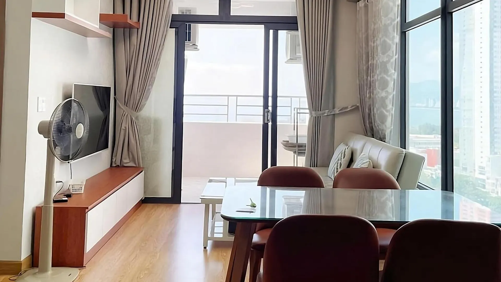 Maro Hotel & Apartment نها ترانج