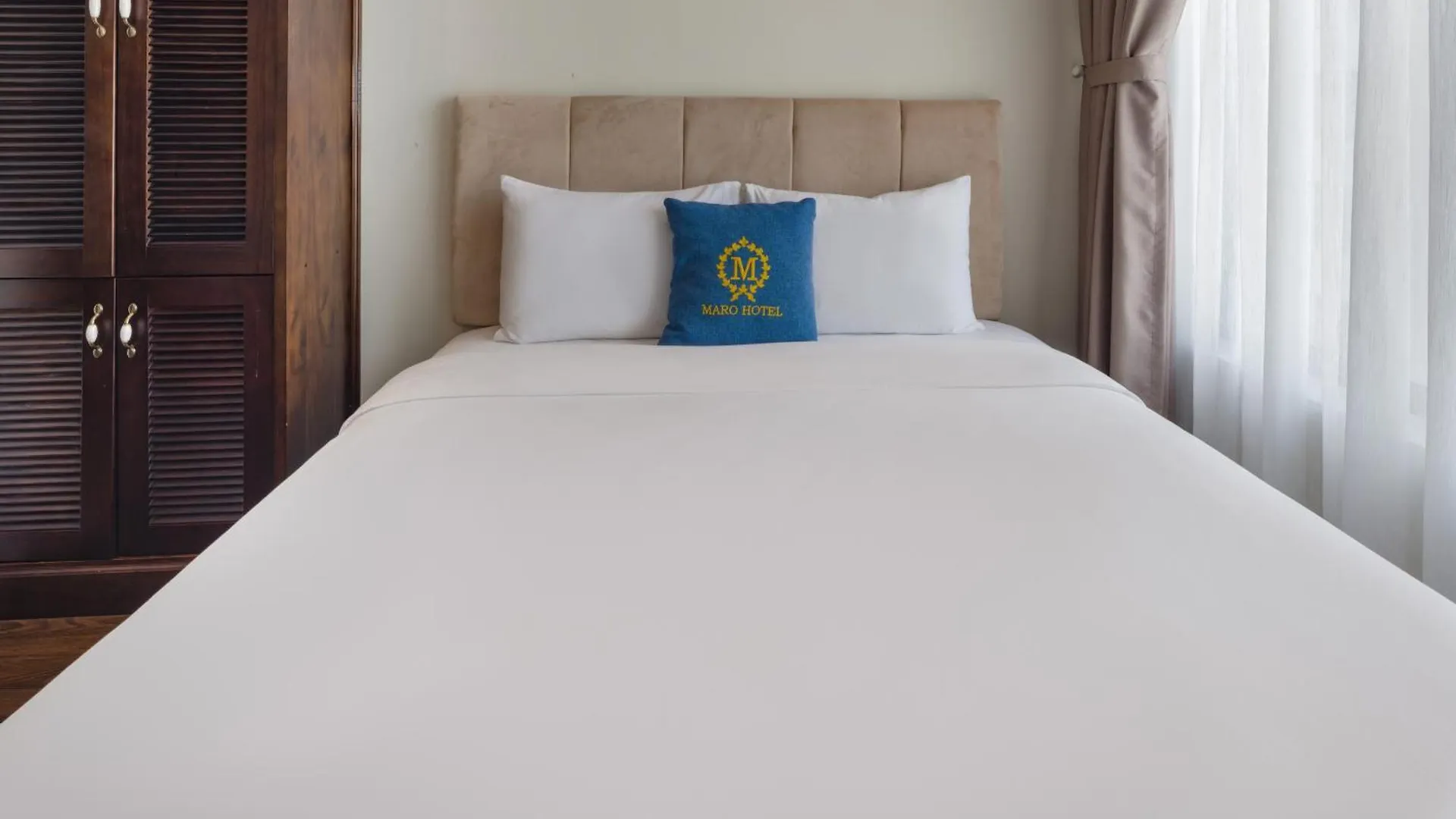 Maro Hotel & Apartment Нячанг