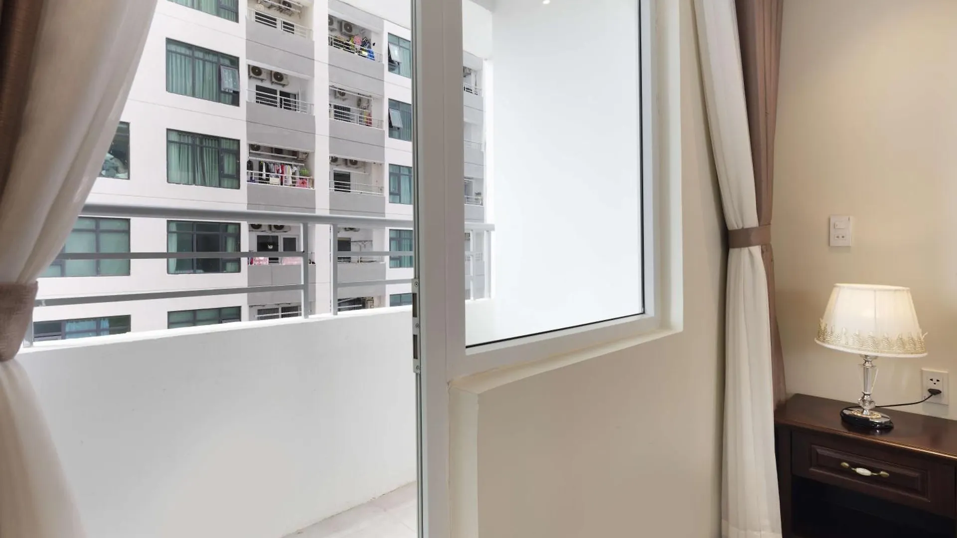 Maro Hotel & Apartment Нячанг Вьетнам