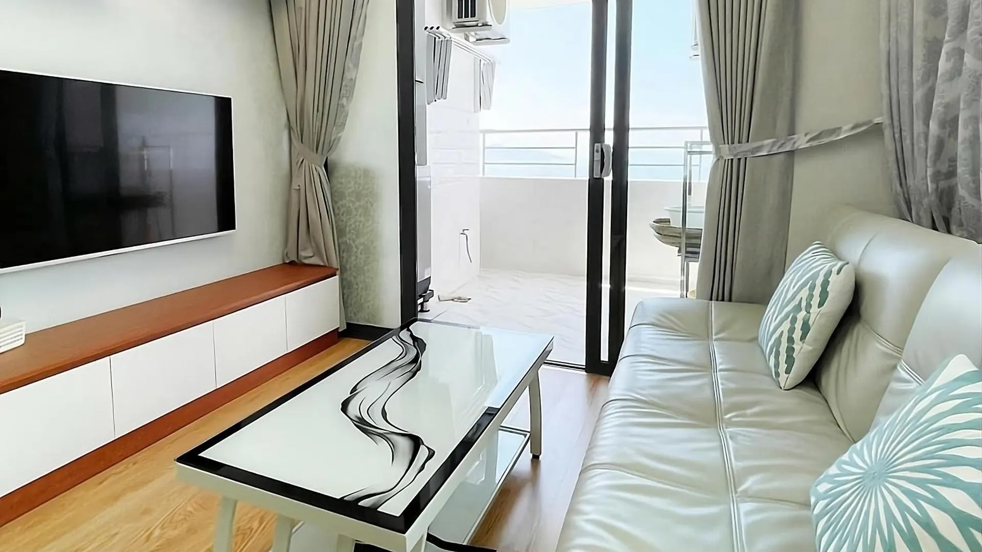 Maro Hotel & Apartment Нячанг 4*,  Вьетнам